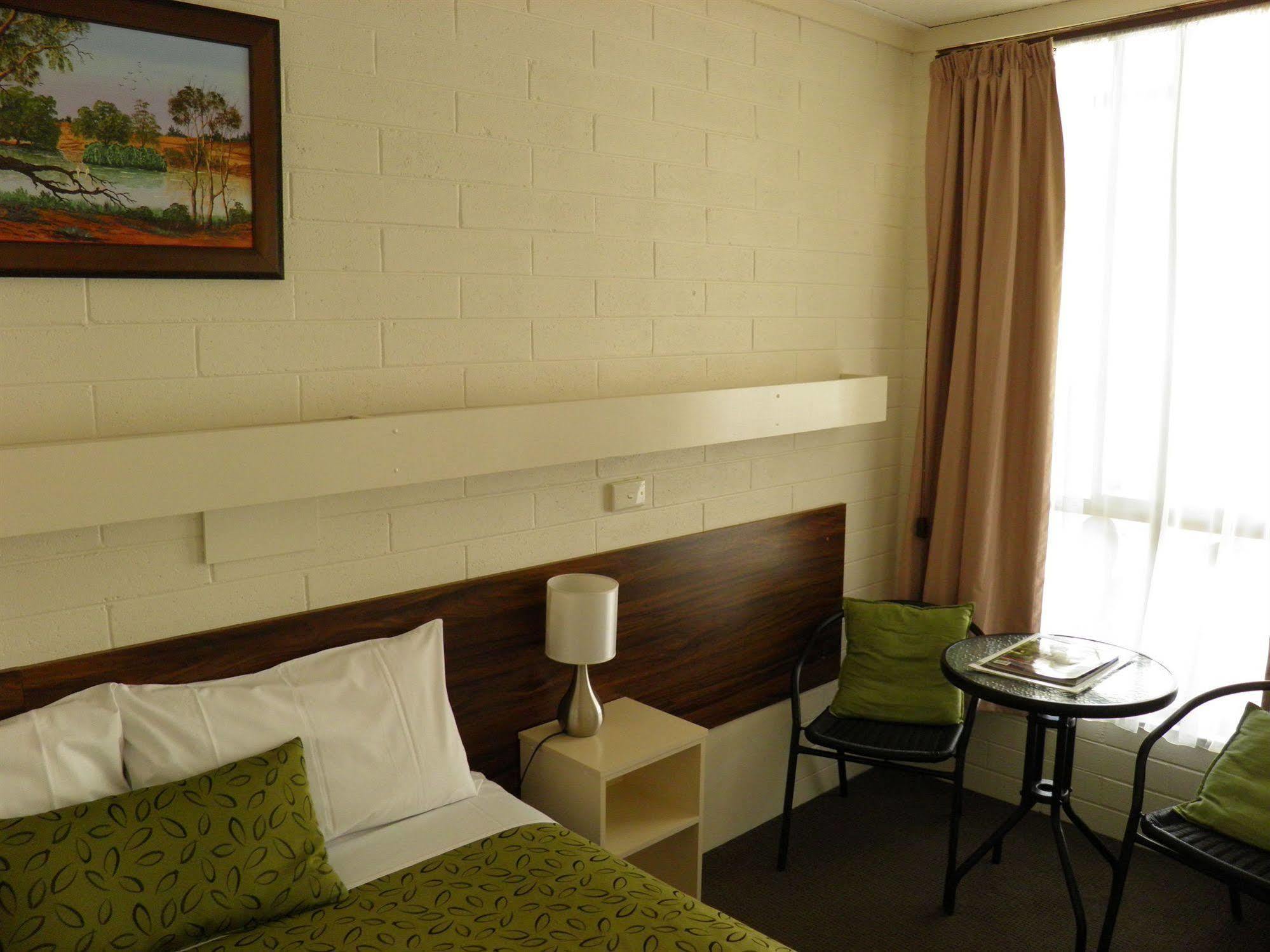 מילדורה 7Th Street Motel מראה חיצוני תמונה