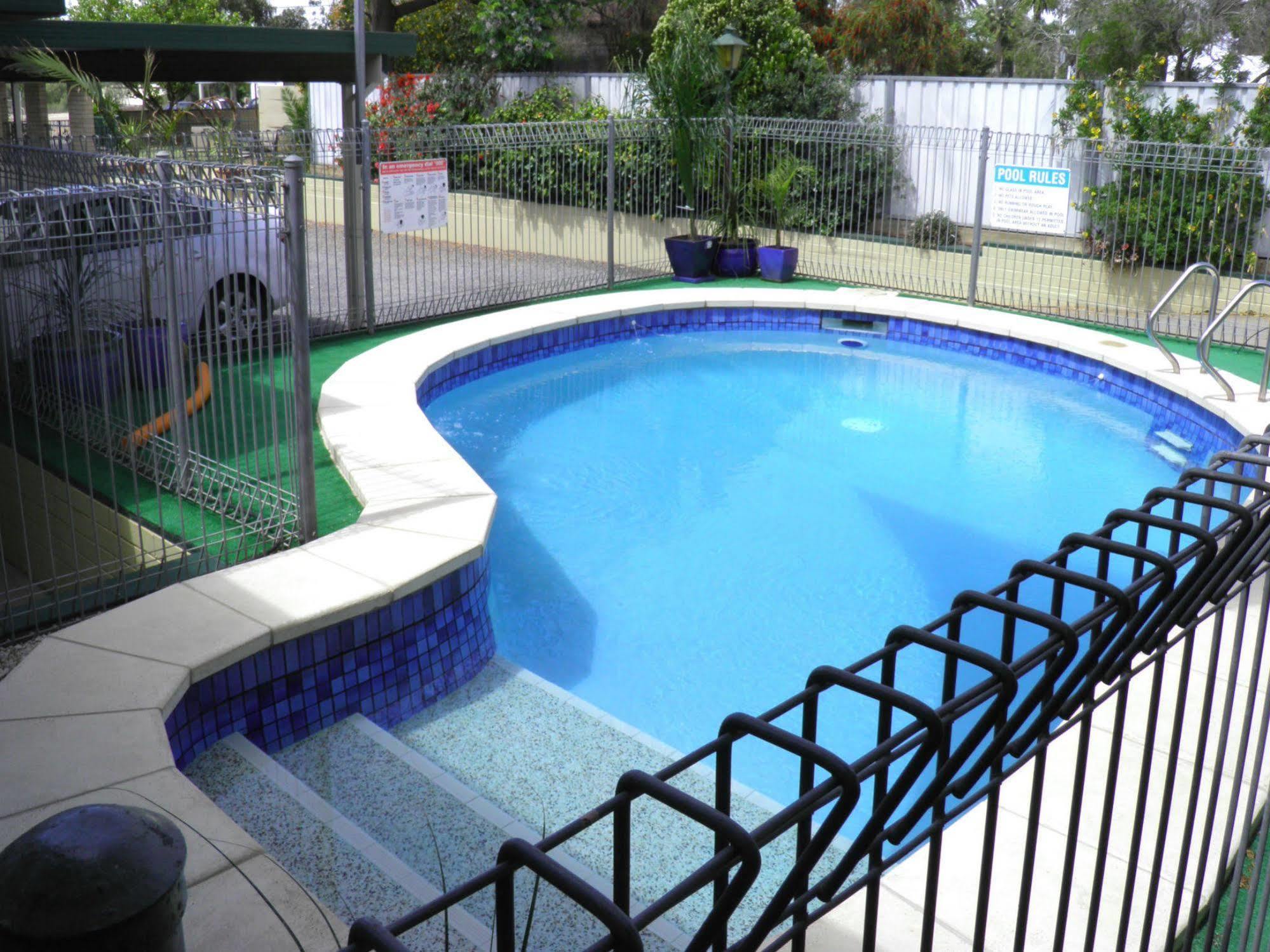 מילדורה 7Th Street Motel מראה חיצוני תמונה